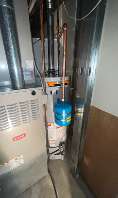 New water heater and expansion tank installation with copper piping